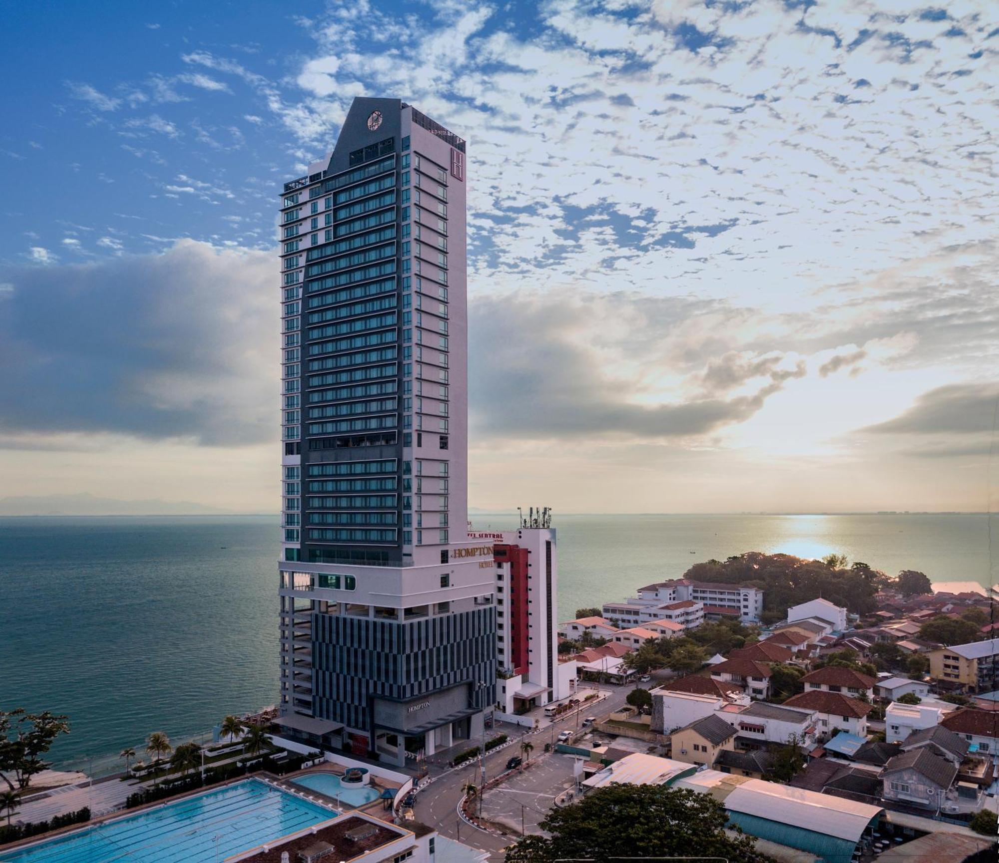 Hompton Hotel By The Beach George Town Exterior foto